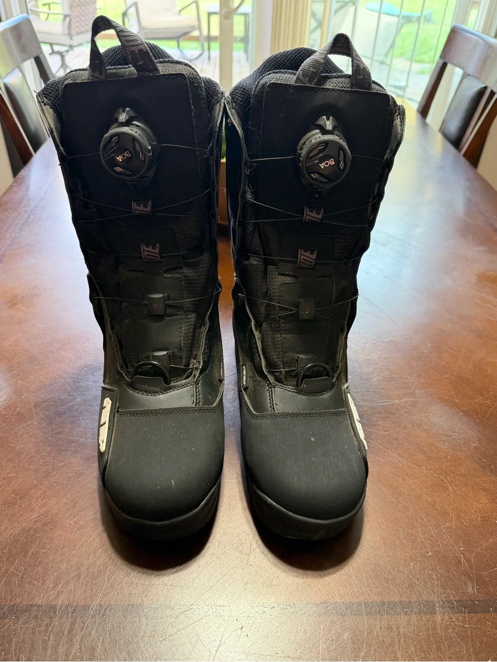 Women's Black Winter Boots with Dial Lacing